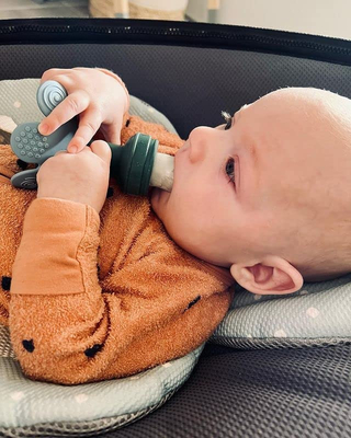Bom preço. Não manequim Leakproof do alimentador do fruto do deslizamento, silicone livre de pouco peso Teether de BPA on-line