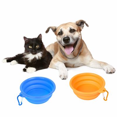 Bom preço. Taça de viagem dobrável portátil livre de BPA para animais de estimação, comida para gatos, água para acampar on-line