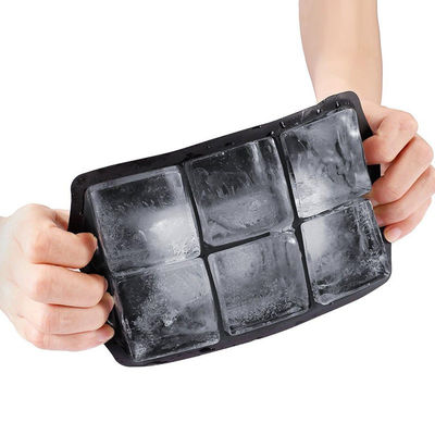 Bom preço. Caixa de cubos de gelo, grandes moldes de cubos de gelo para libertação fácil, Caixa de cubos de gelo de silicone com tampa para congelamento, Caixa de gelo quadrada empilhável para cocktails Whiskey suco de café on-line