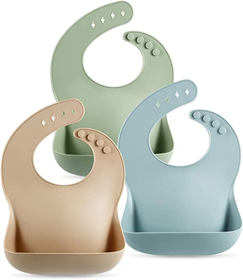 Bom preço. Babador macio impermeável BPA ajustável do grupo da louça do silicone livre on-line