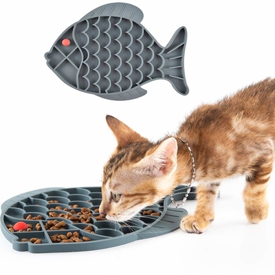 Bom preço. Cat Puzzle Feeder Fish Shape Silicone Lick Treat Mat para alimentação saudável e lamber on-line