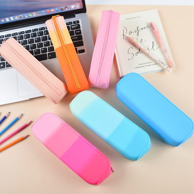 Bom preço. Porta-lápis de silicone com fecho de fechadura livre de BPA Grande durabilidade para material escolar Escritório Faculdade Adolescentes Adultos on-line