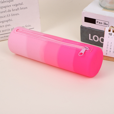 Bom preço. Bolsa de lápis de silicone elegante Bolsa portátil e à prova d'água para materiais de escritório on-line