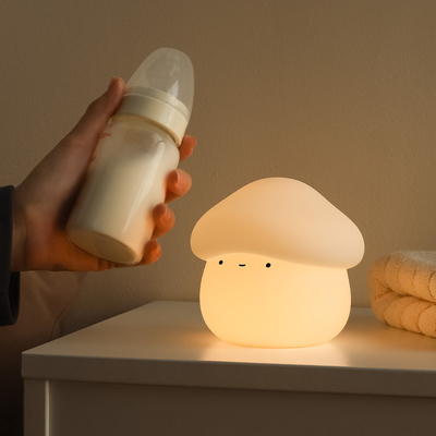 Luz Noturna de cogumelos para crianças Luz Noturna de silicone suave 7 cores suaves Controle de toque temporizador de sono recarregável ao lado da lâmpada