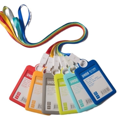 Compatível com mãos livres, portador de cartão de identidade personalizado com cordão de silicone macio não tóxico