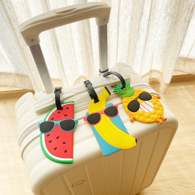 Bom preço. Faixas de bagagem de frutas Etiquetas de mala de viagem ajustável cinturão de mala de silicone Etiquetas de bagagem com cartão de identificação on-line