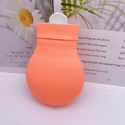 Bom preço. Toque suave e confortável em silicone saco de água quente para terapia de calor e frio on-line
