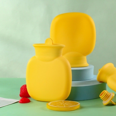 Bom preço. 350ml Saco de garrafa de água quente fofinho com tampa removível para crianças Dona presentes de Natal on-line