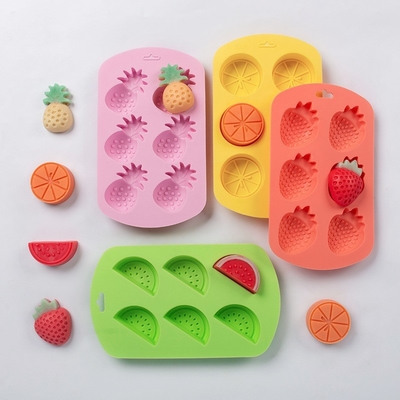 Bom preço. 4 Pacotes de Molde de silicone em forma de fruta Abacaxi Limão Melancia Morango Chocolate doces Forno de Forno 3D Verão Molde de gelo de frutas para bricolage Sabão Jelly Fondant goma bolo Cupcake Topper Decoração on-line