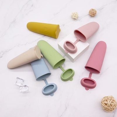 Bom preço. Molde de gelado, 6 peças de silicone molde de gelado, fabricante de gelado livre de gotas para crianças, tubos de congelador livres de BPA com tampa, para lanches, gelado, bastões de iogurte, suco, doces gelados on-line